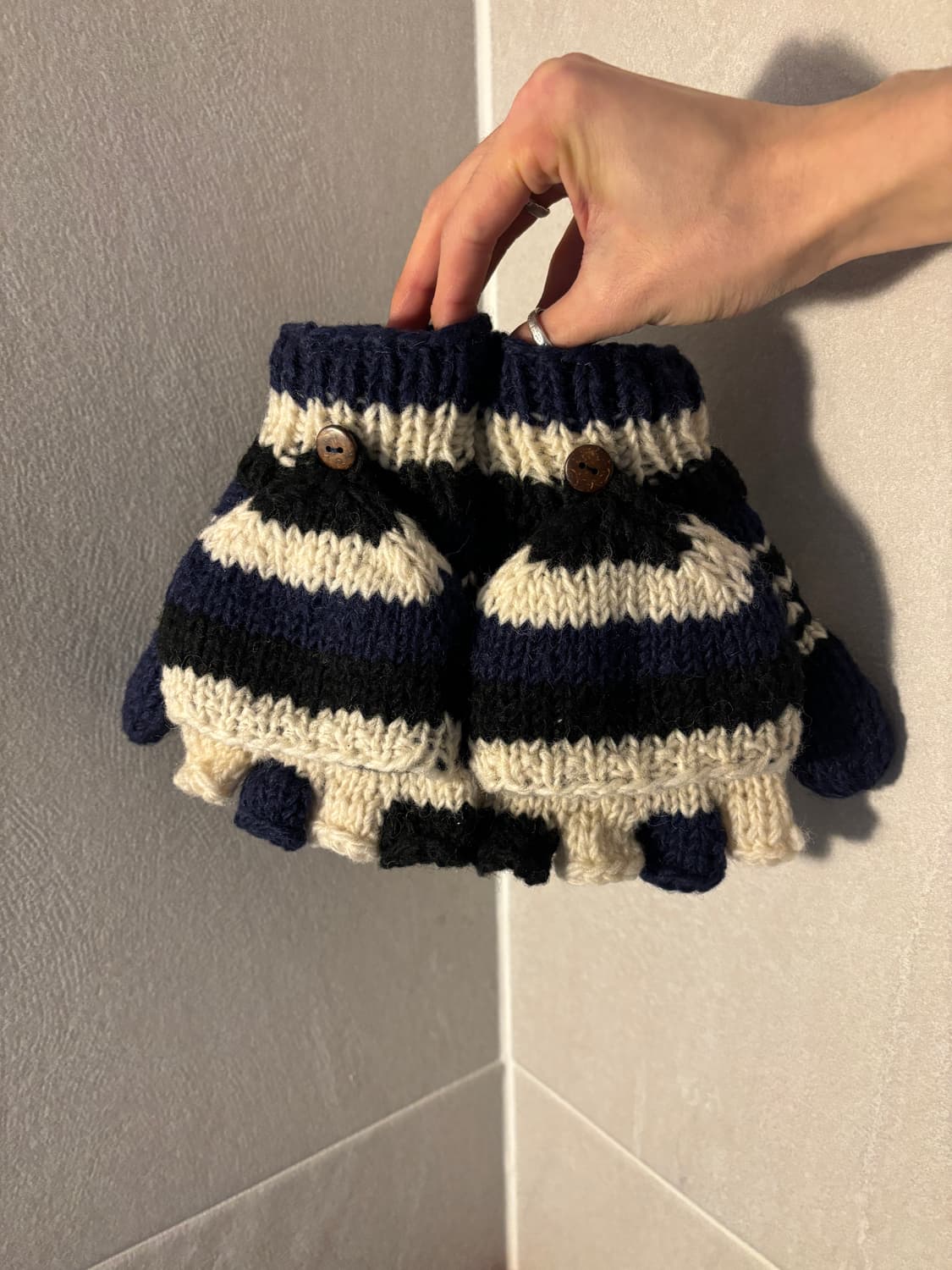 Hideaway 투웨이 니트 장갑 상품이미지8