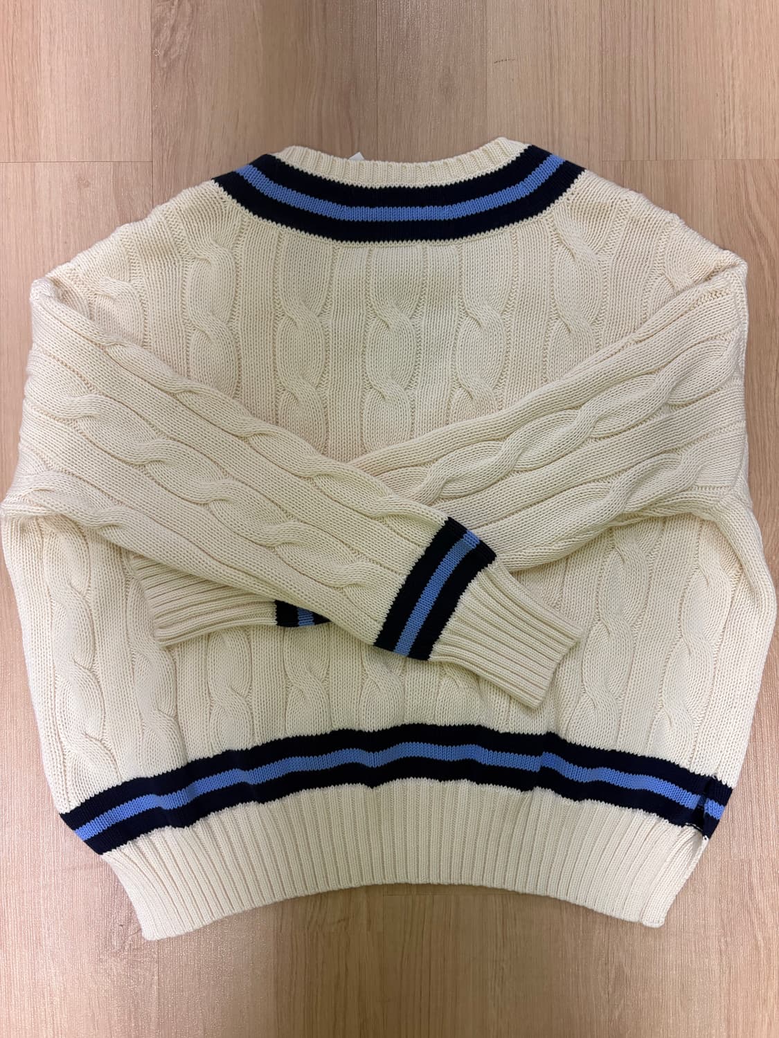 (새제품) 폴로 안유진 크리켓 니트 M 상품이미지6