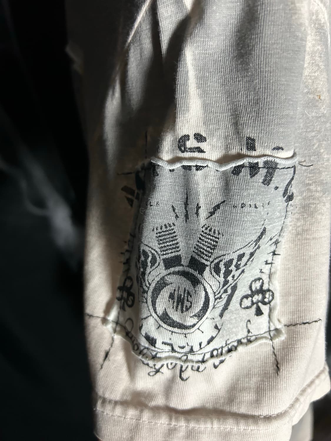 teshio patch detailed y2k kara tee 상품이미지5