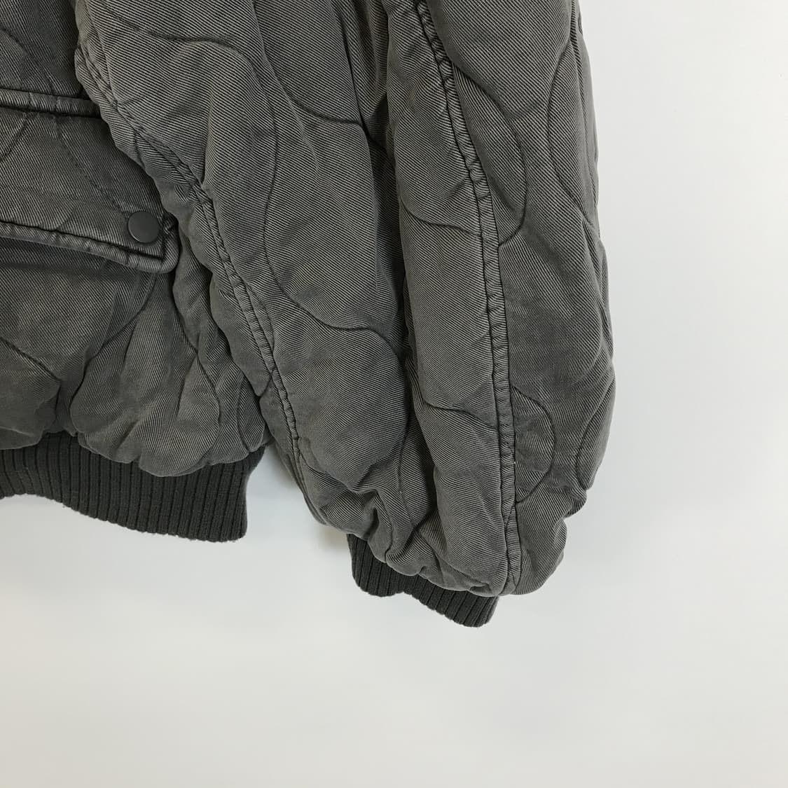 자라 퀼팅 오버사이즈 퀼팅봄버 [여성L사이즈] 상품이미지3