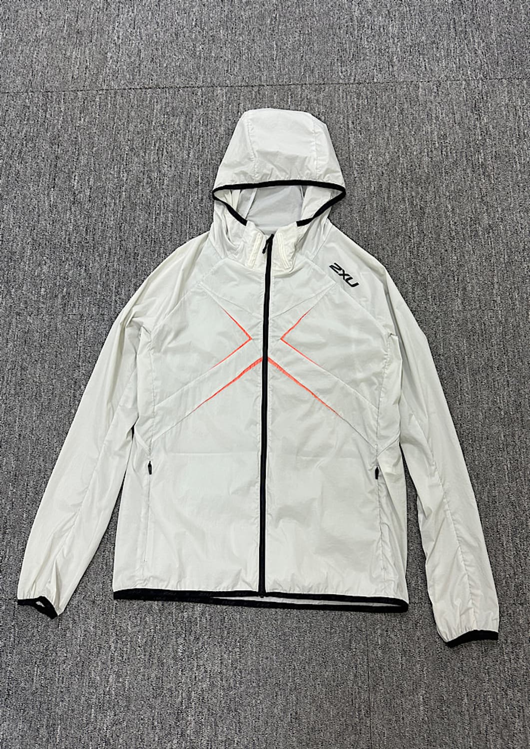 2xu 러닝 바람막이  상품이미지1