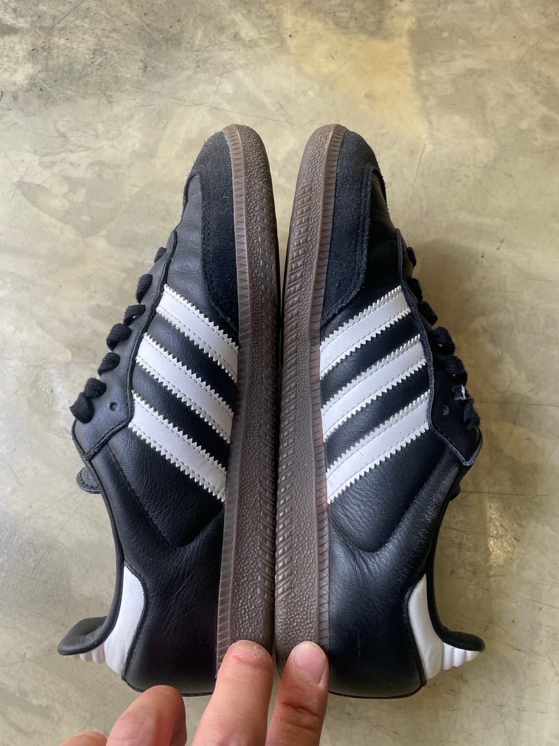 아디다스 삼바 OG 블랙 화이트 검 240 상품이미지3