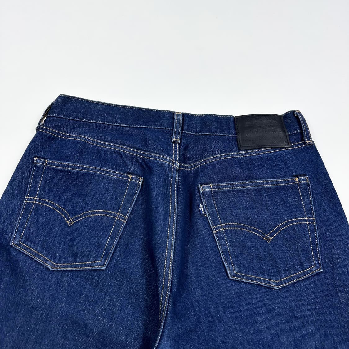 32 리바이스 501 클래식 스트레이트 데님팬츠 진청 상품이미지3