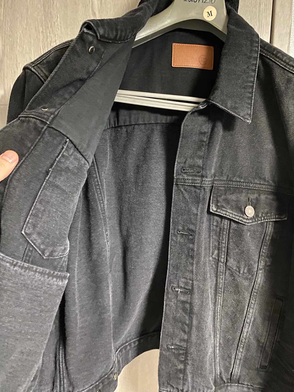 렉토 빈센트 데님 트러커 블랙 m 팝니다 상품이미지4