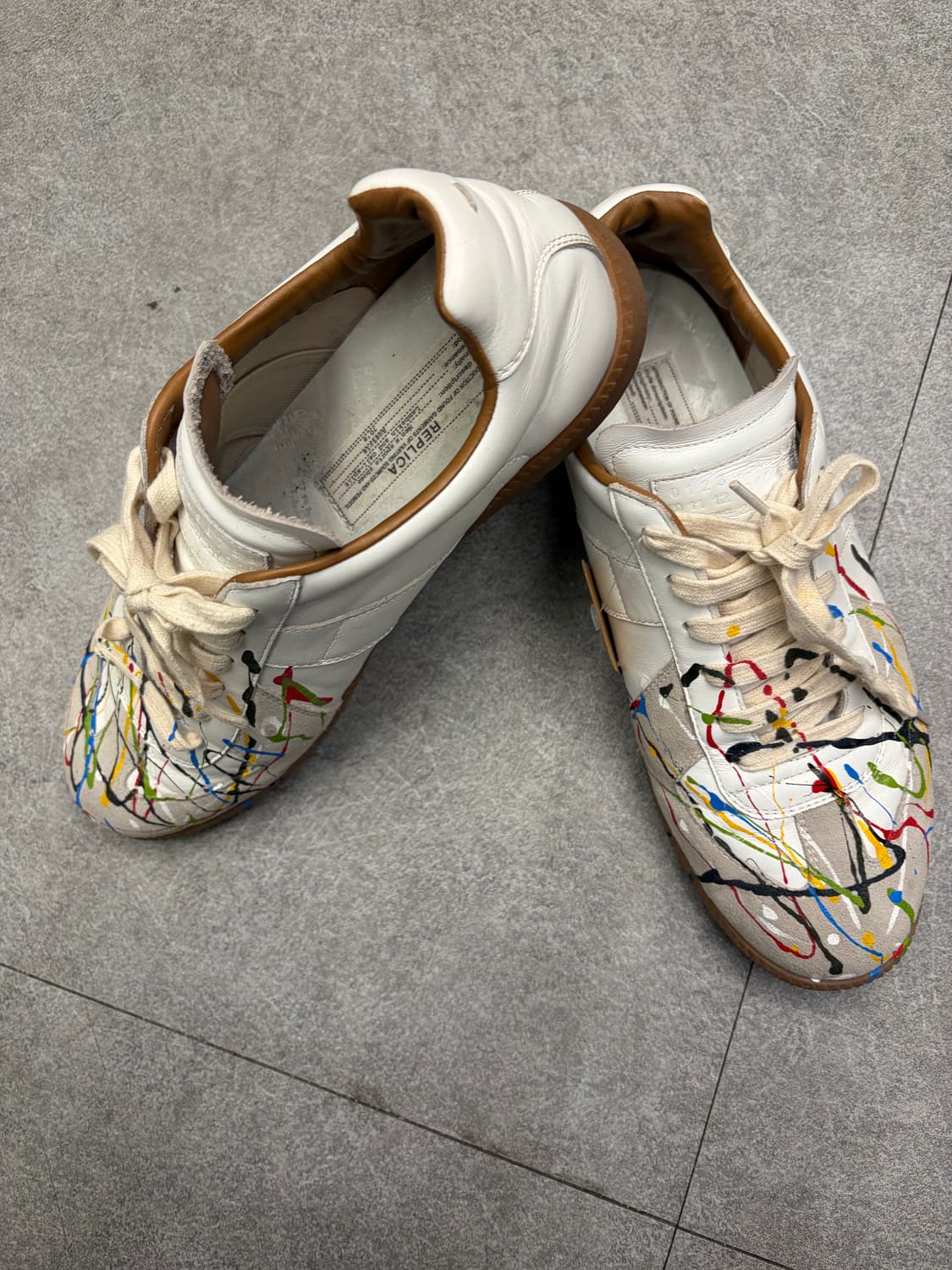 [43][275] 마르지엘라 독일군 페인팅 스니커즈 상품이미지2