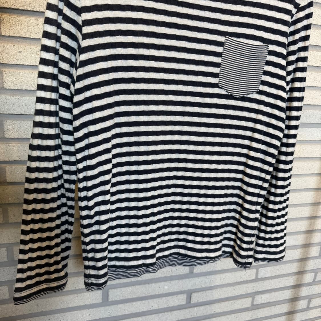 BEAMS 빔즈 스트라이프 체크골지 니트 패치포켓 믹스패턴 디테일 상품이미지5