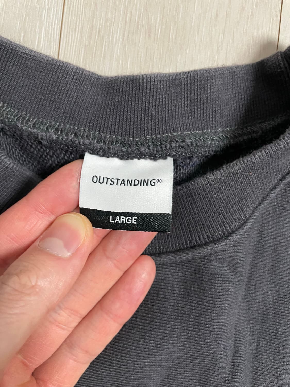 아웃스탠딩 스웻셔츠 L 상품이미지3