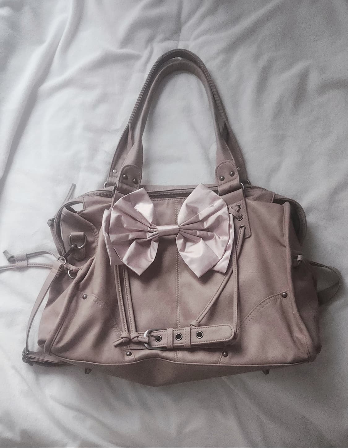 팬시클럽 벨티드 워싱 레더백 핑크그레이 리즈리사트랄라라메조피아노히메갸루 상품이미지1