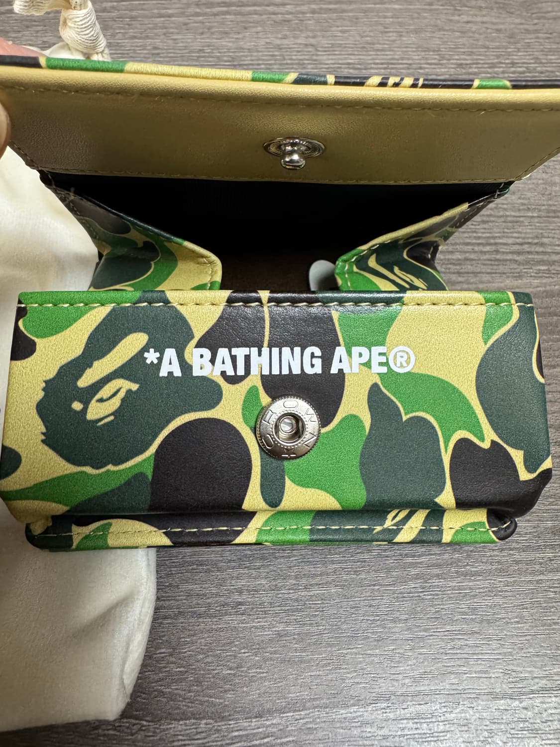 베이프 카모 지갑 코인 케이스 판매합니다.~~ 상품이미지2
