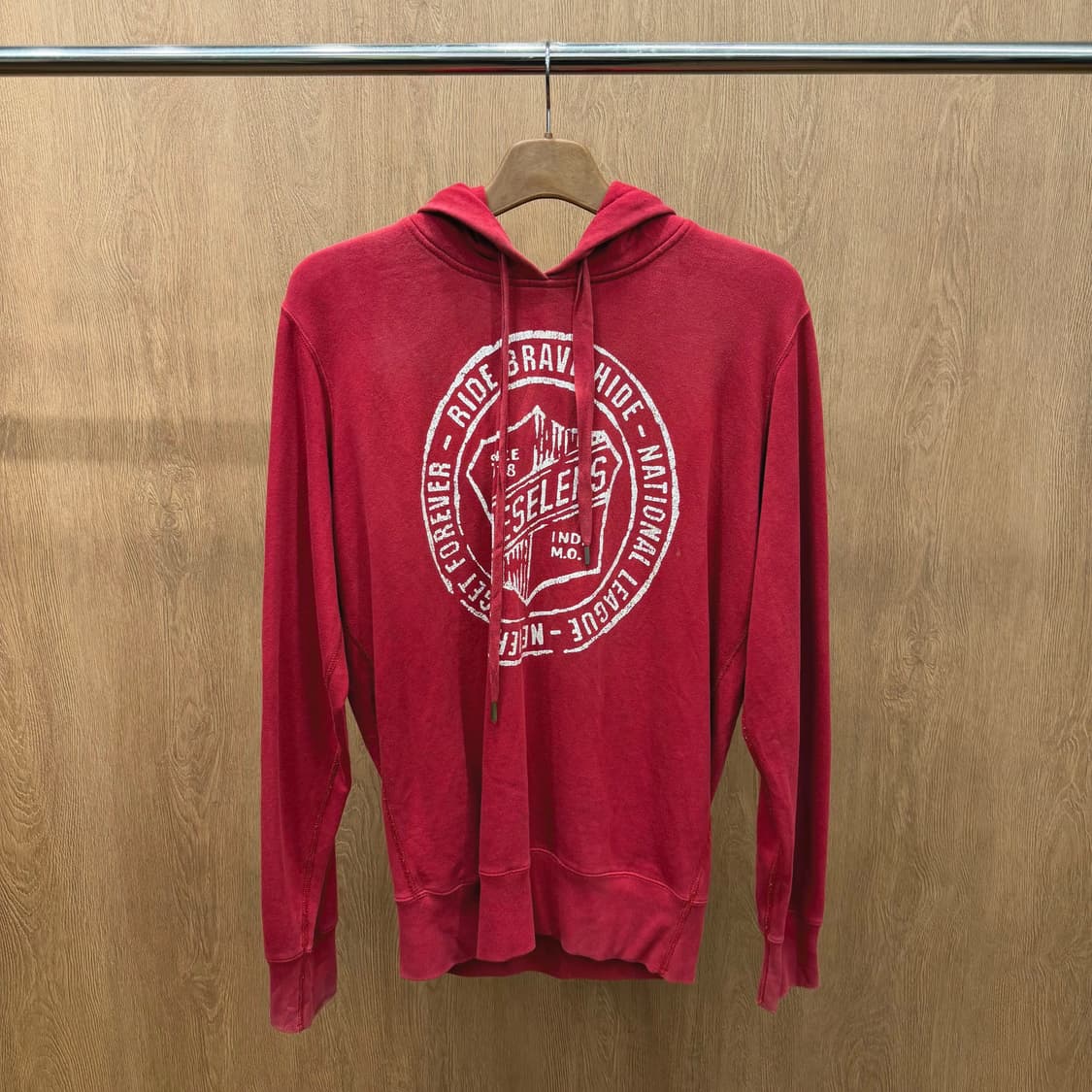 디젤 후드 스웨트 셔츠 빈티지 로고 워싱 프린트 디테일 레드 상품이미지2