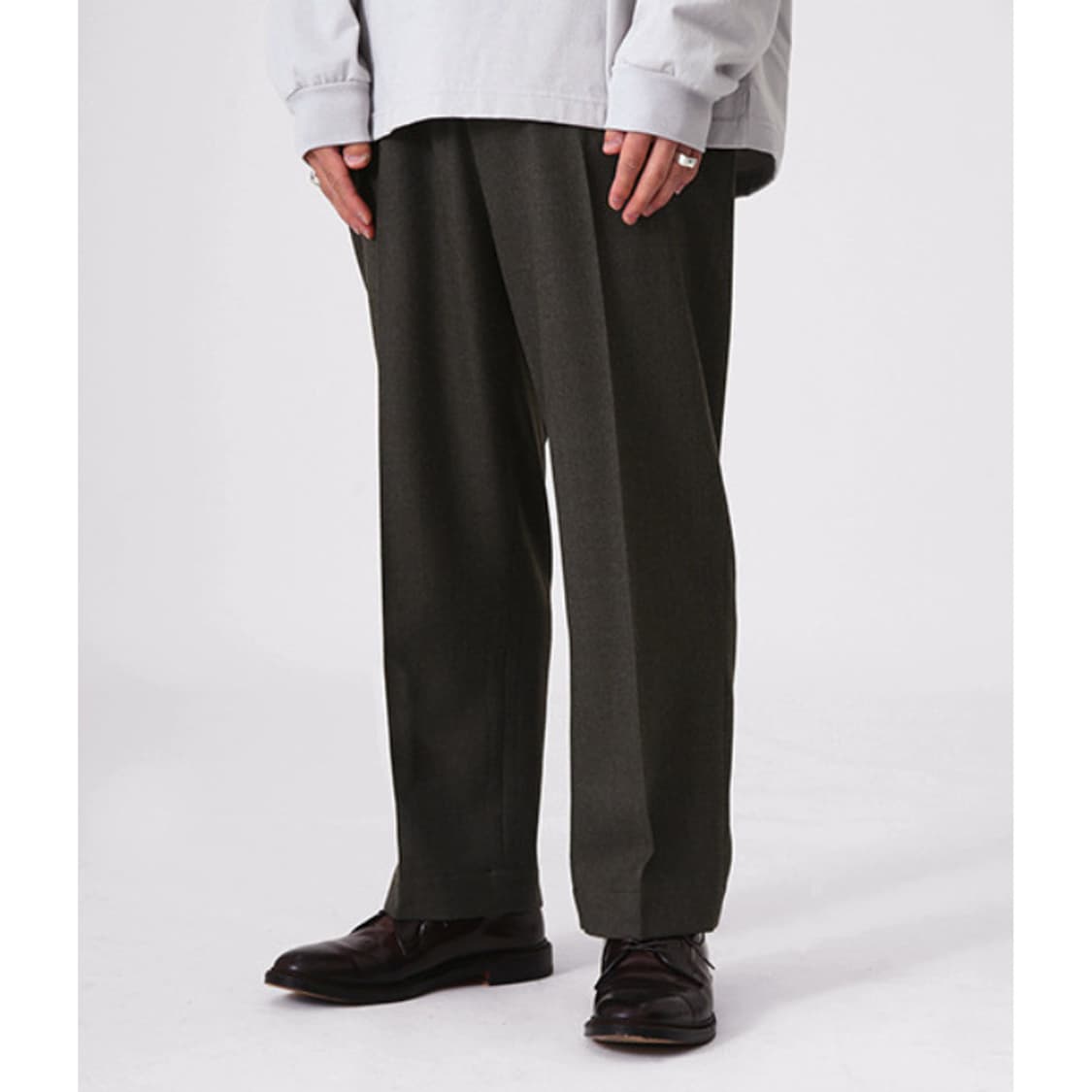 마카 울 서지 스티치리스 트라우저 팬츠 2(30)사이즈 올리브 상품이미지3