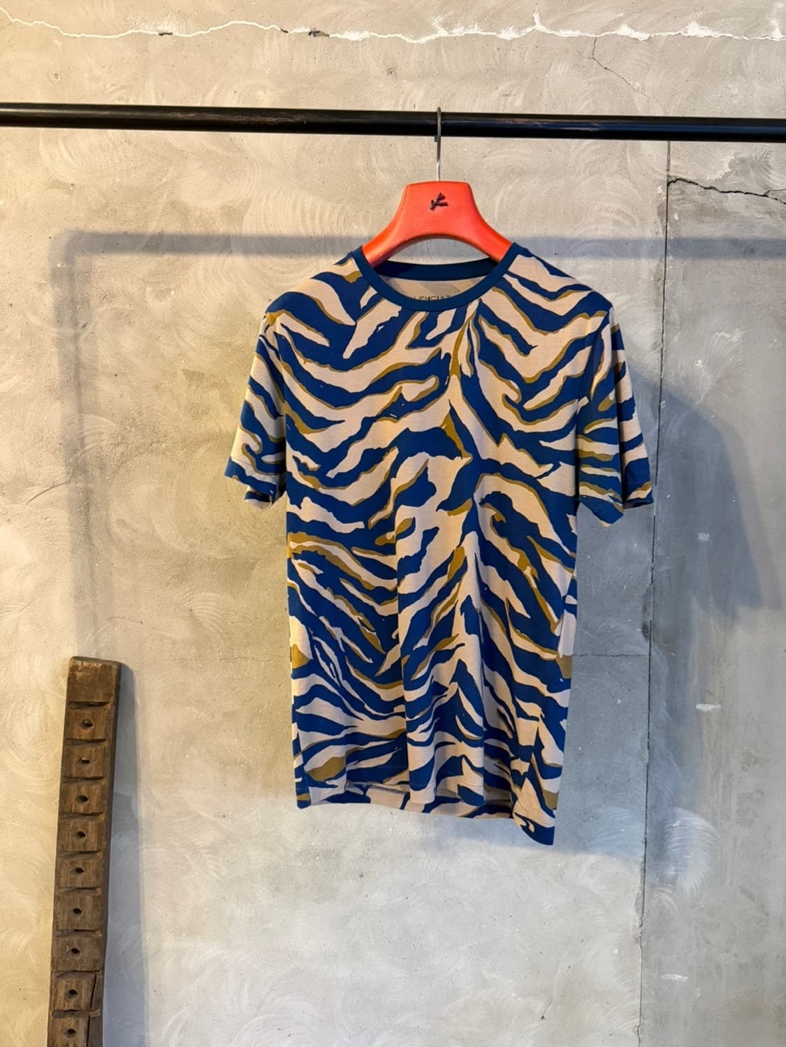 발렌시아가 그래픽 티셔츠 100 상품이미지1