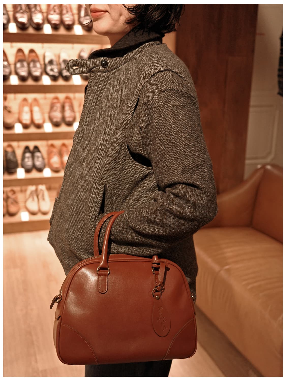 마가렛 호웰 올드라벨 레더 핸드백 상품이미지4