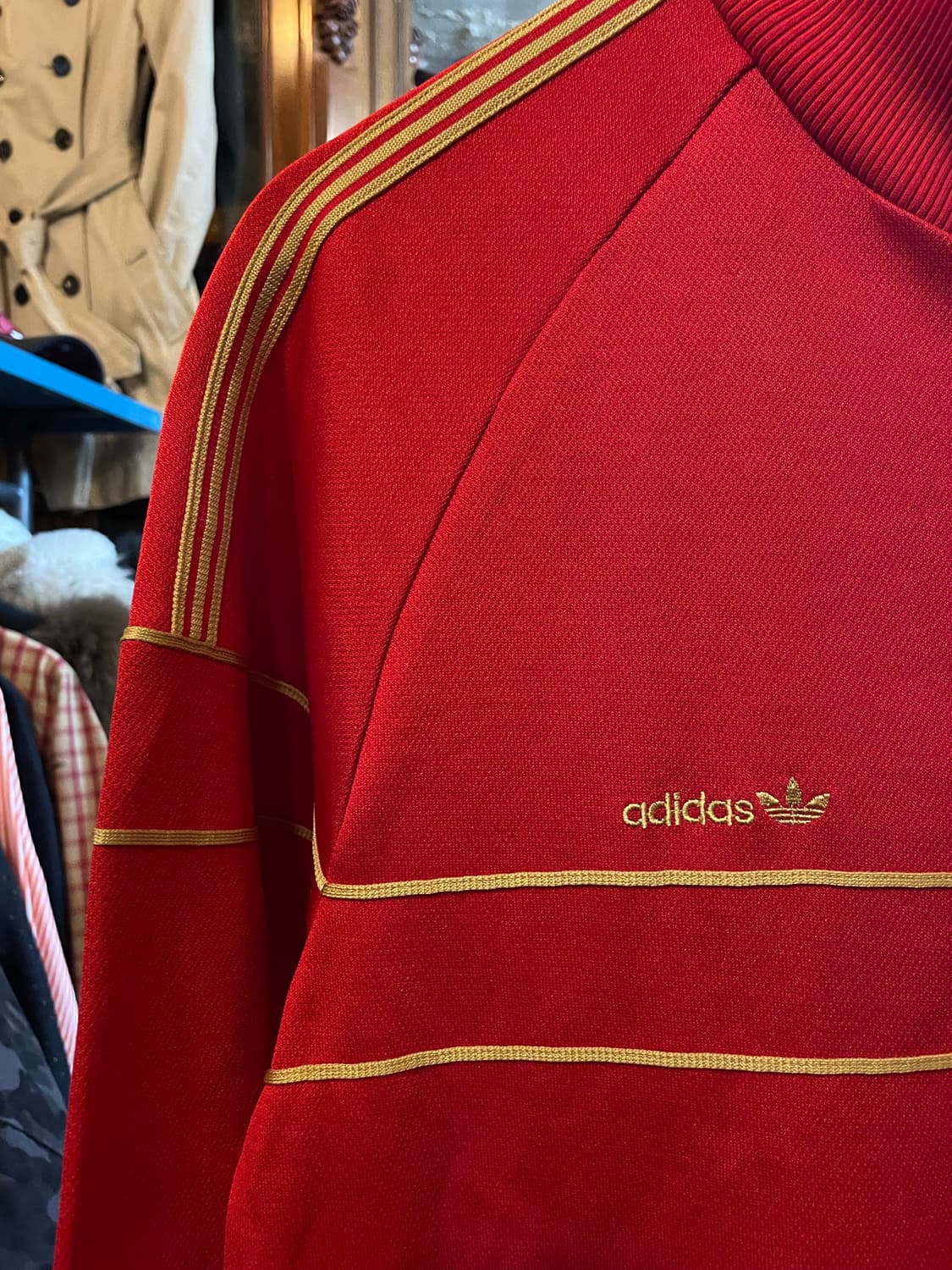 아디다스 X 데상트 80s 올드스쿨 트랙탑 저지 자켓 레드/골드 상품이미지3