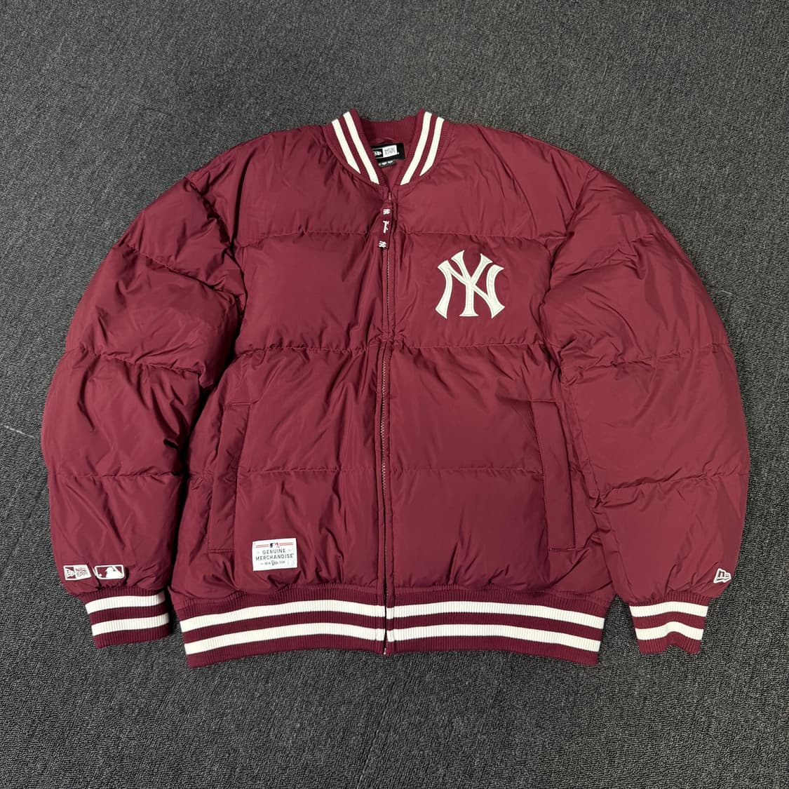 뉴에라 MLB 뉴욕 양키스 봄버 패딩 상품이미지1