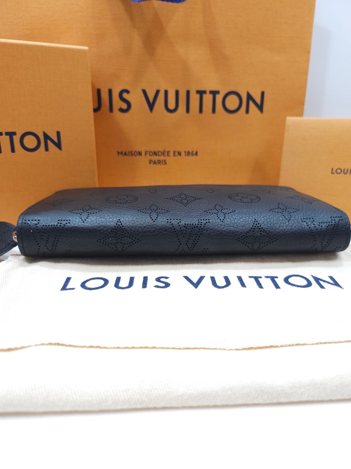 [풀구성] 루이비통 마히나 지피 월릿 장지갑 상품이미지5