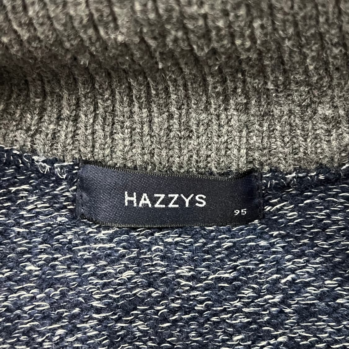 [95] 헤지스 니트집업 상품이미지3