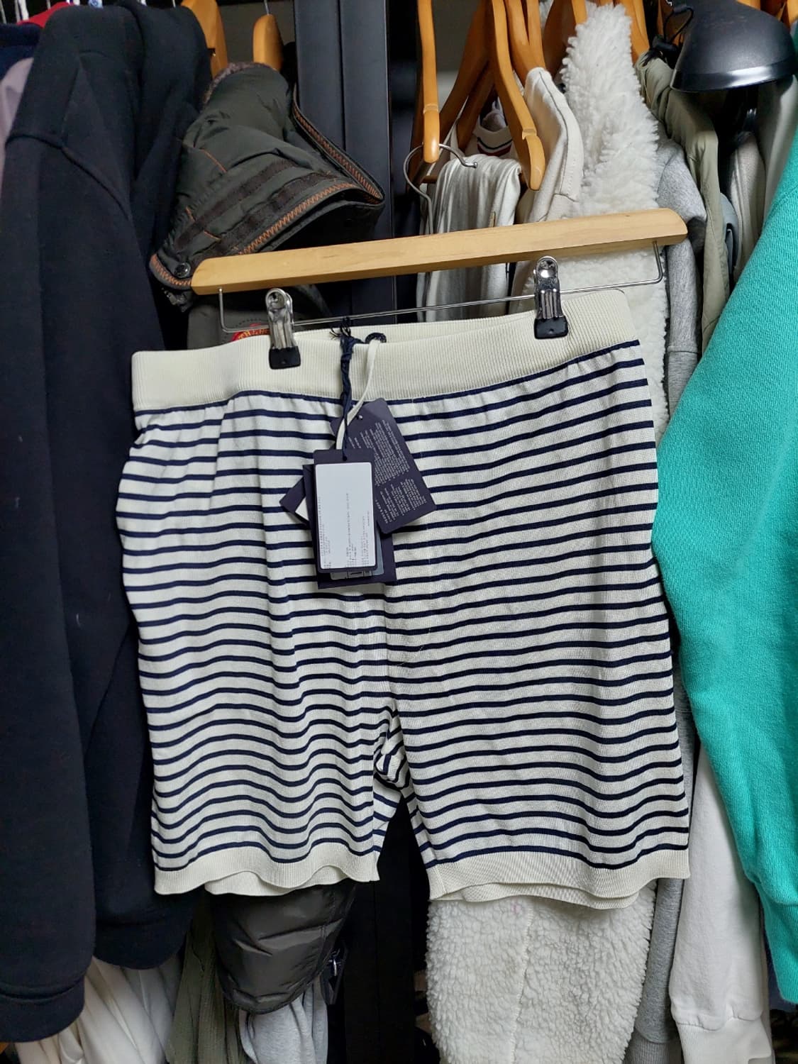 프라다 실크 네이비화이트 스트라이프 쇼츠 50 백화점판 상품이미지10