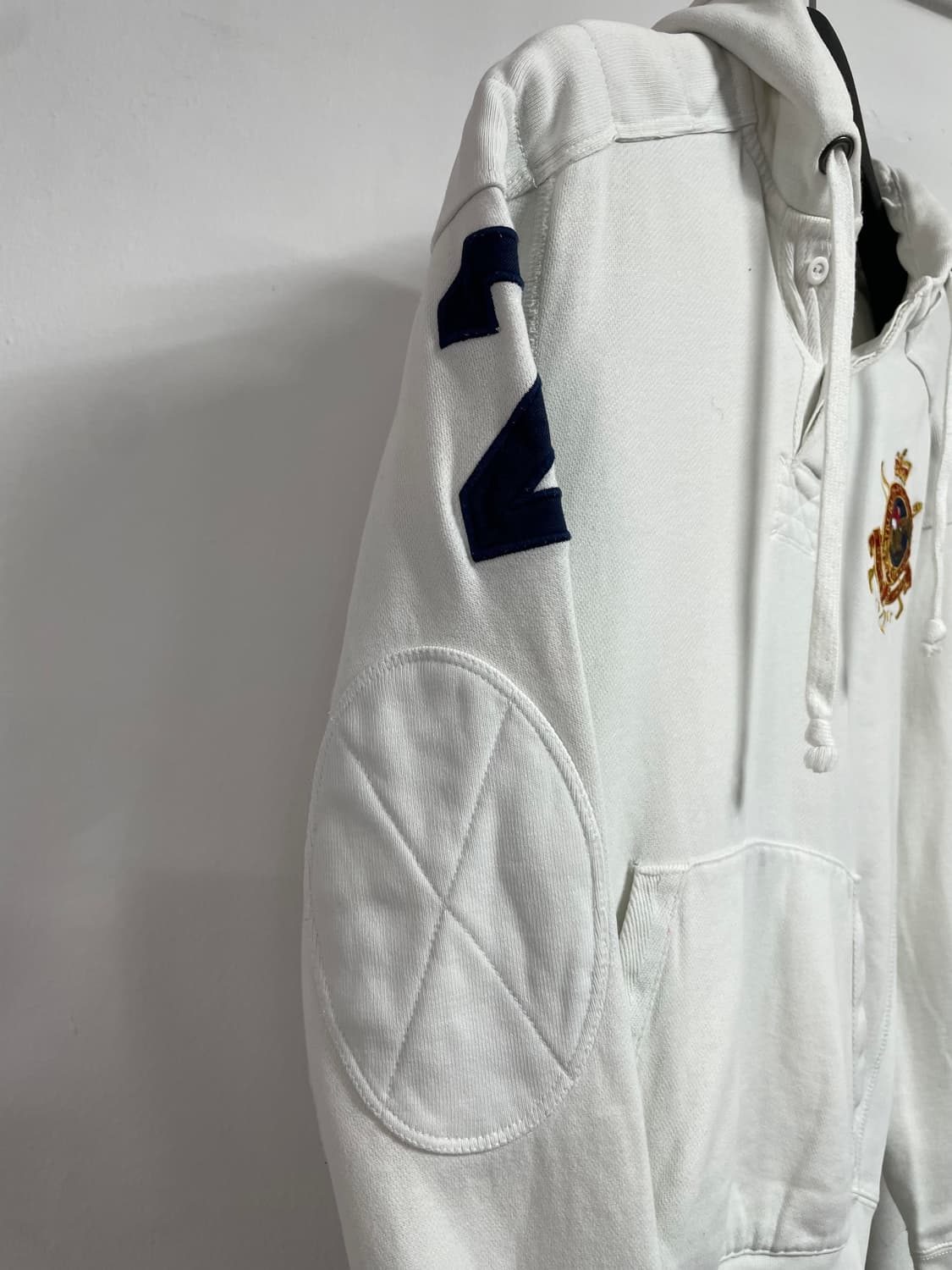 폴로 랄프로렌 우먼스 화이트 자수로고 후드티 (on.316)   상품이미지4