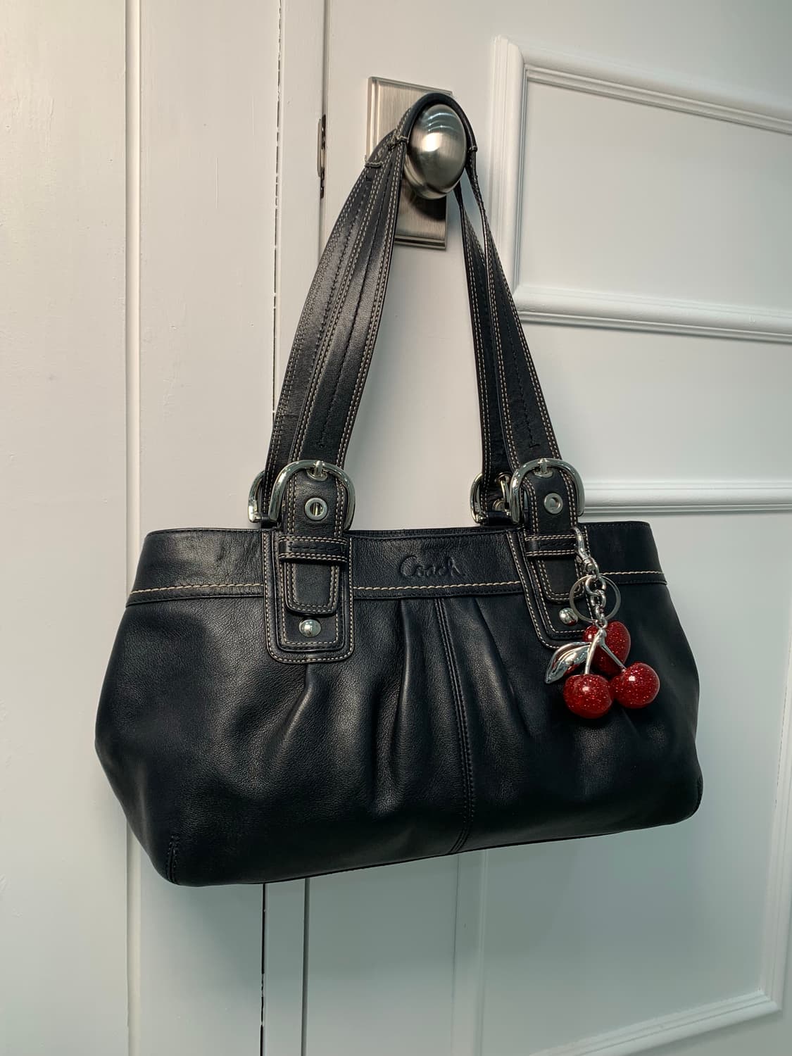 🖤 Coach 올블랙 숄더백 상품이미지1