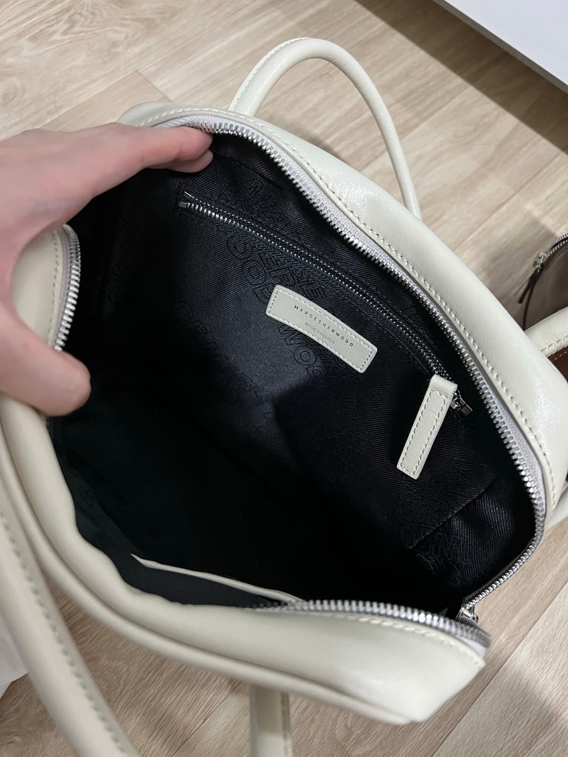 [마지셔우드]파이핑 숄더백 크림 상품이미지5