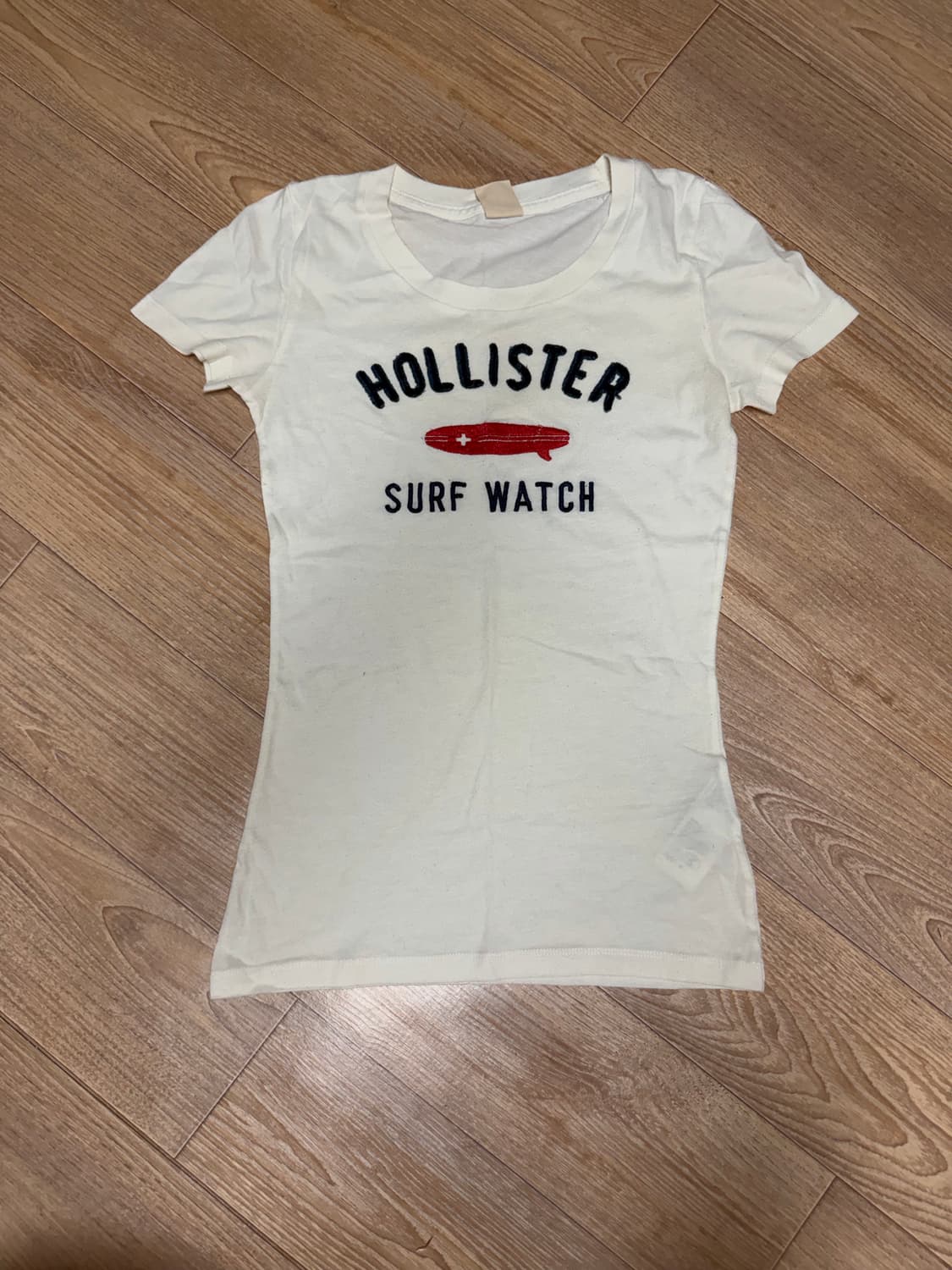 홀리스터 슬림핏 반팔티 xs 상품이미지1