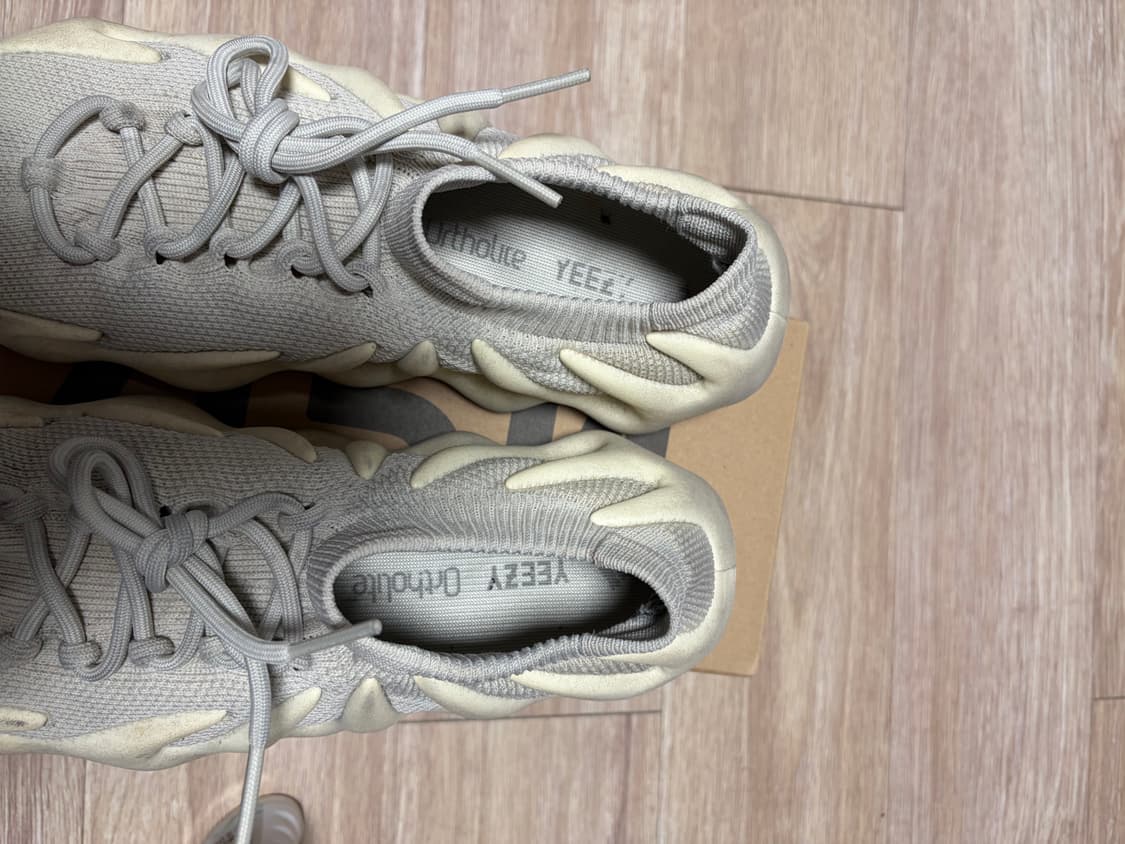 YEEZY 450 클라우드 화이트 280 상품이미지3