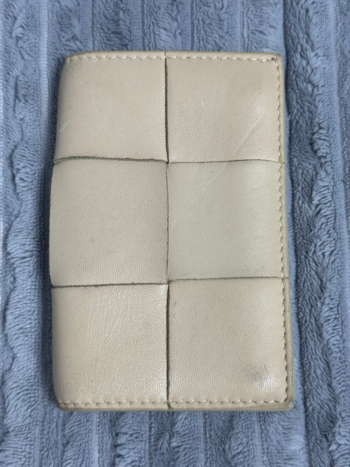 보테가베네타 카세트플랩 카드지갑 상품이미지2