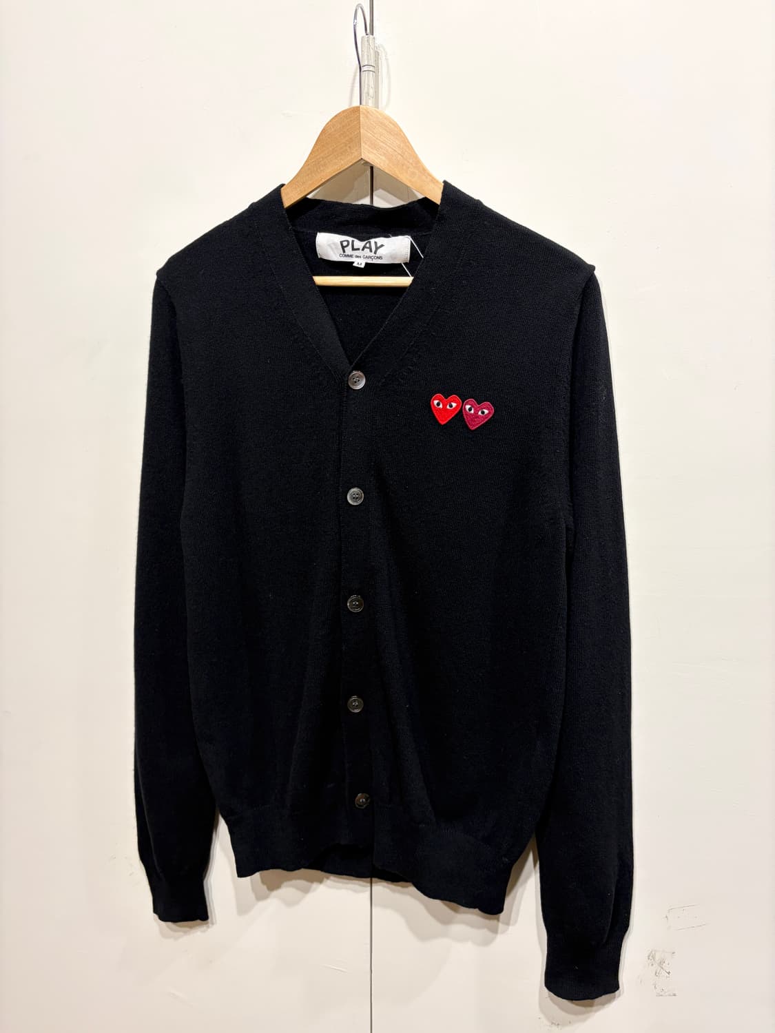 꼼데가르송 더블 하트 와펜 울 가디건 상품이미지2