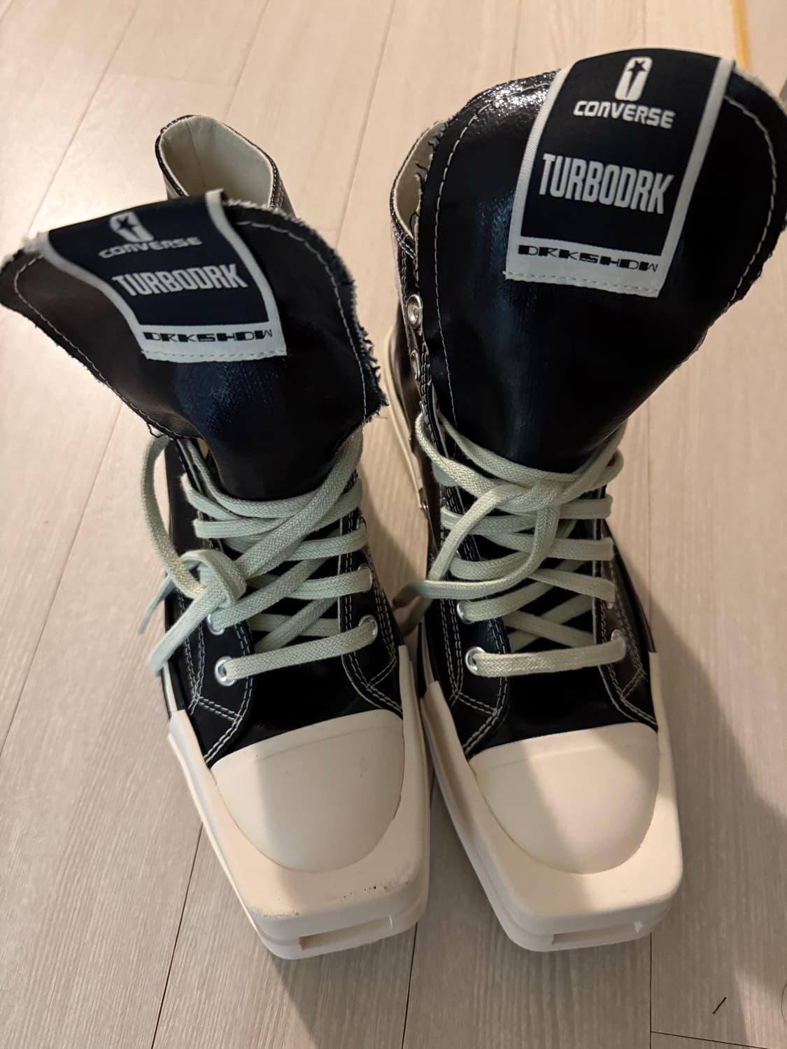 컨버스 릭오웬스 터보DRK 블랙 하이 스니커즈 상품이미지1