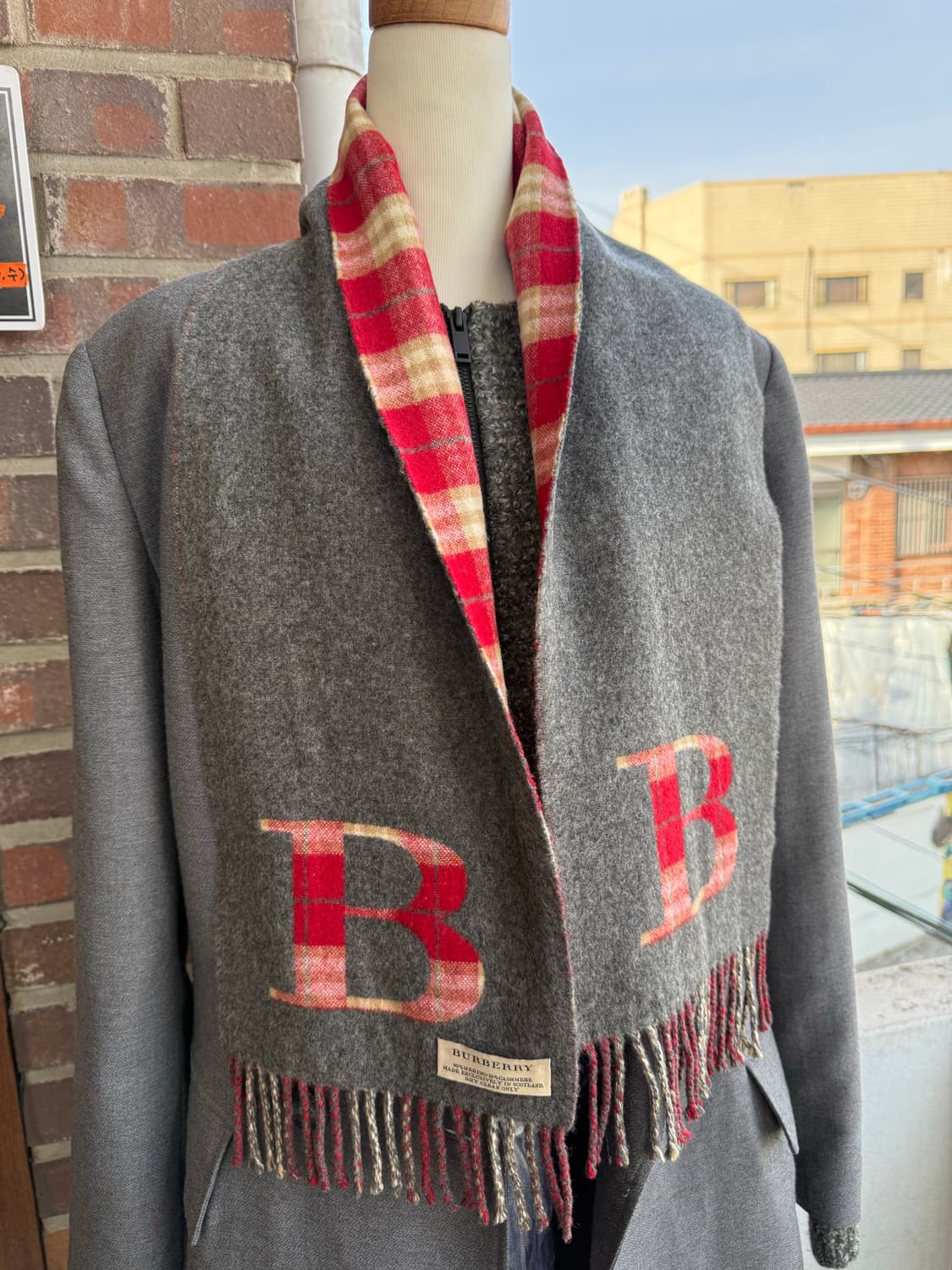 버버리 BURBERRY B로고 체크 양면 머플러 그레이 레드 FREE 상품이미지1