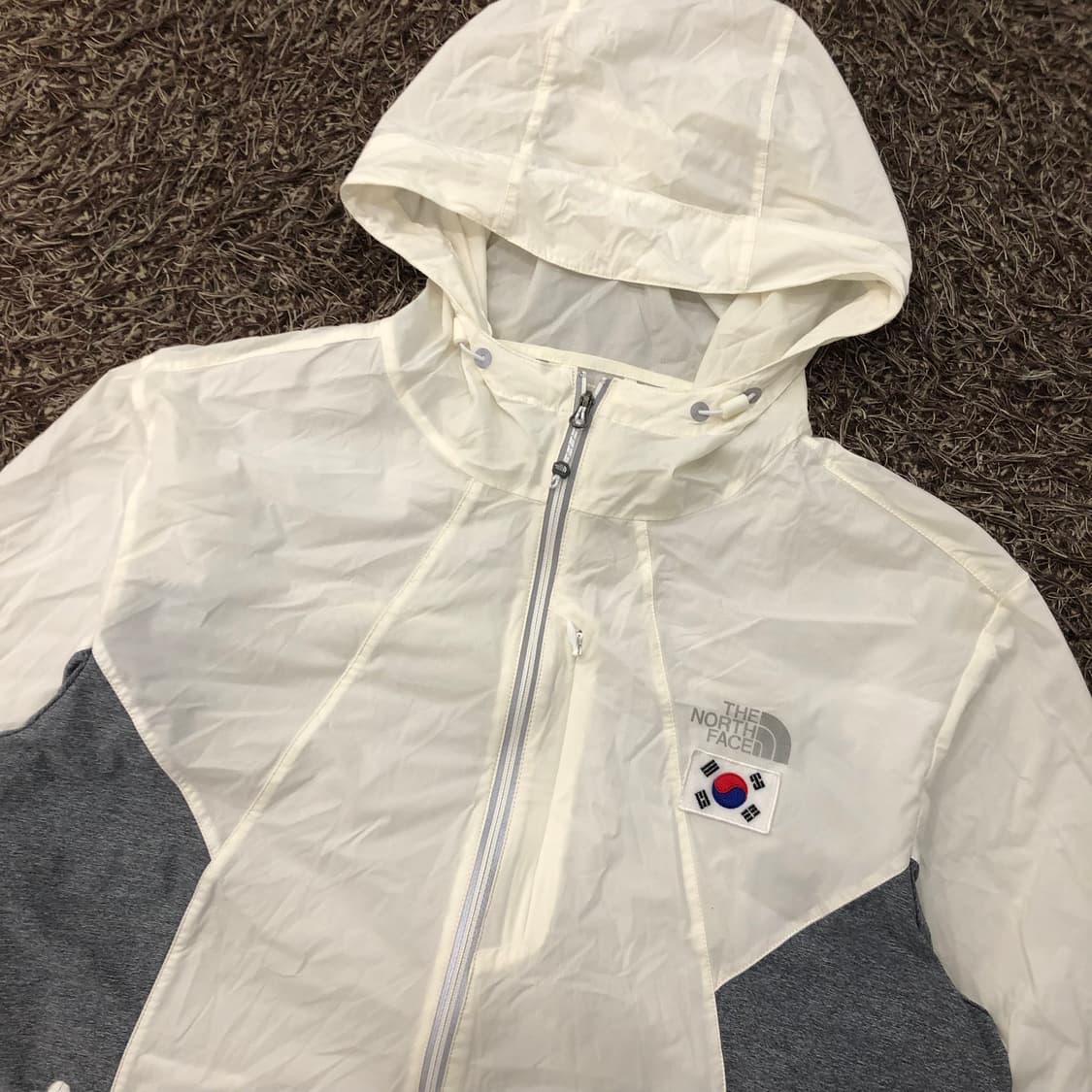 L 노스페이스 태극기 패치 나일론 바람막이 자켓 상품이미지2