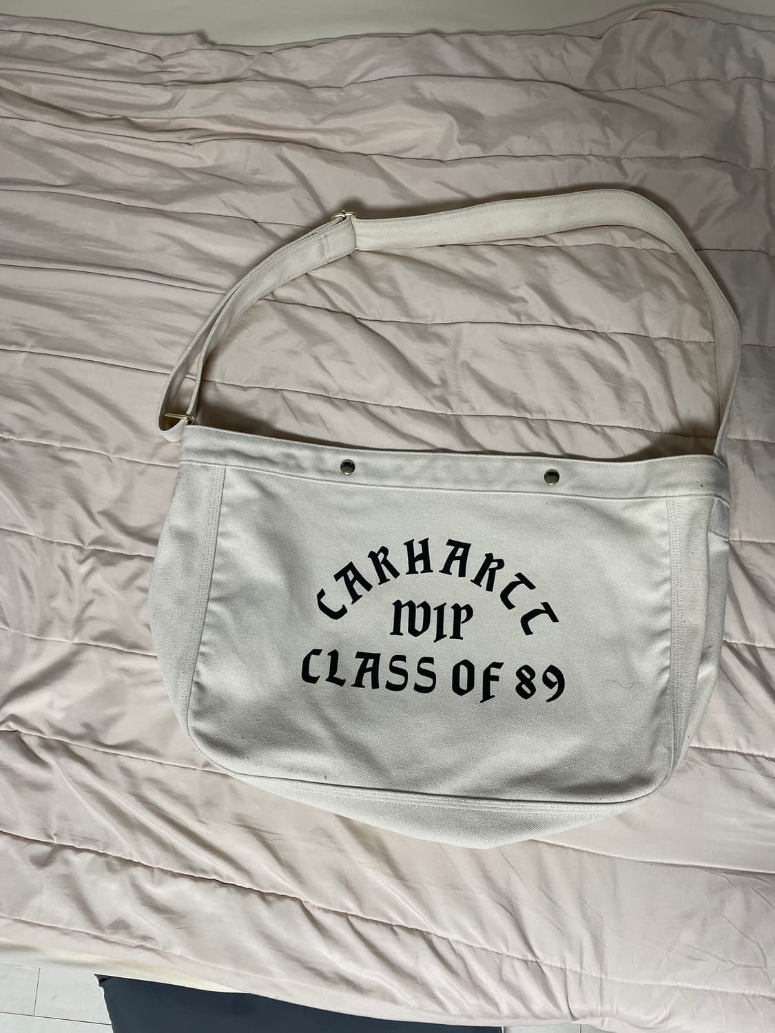 칼하트 wip 메일백/크로스백 가방 상품이미지1