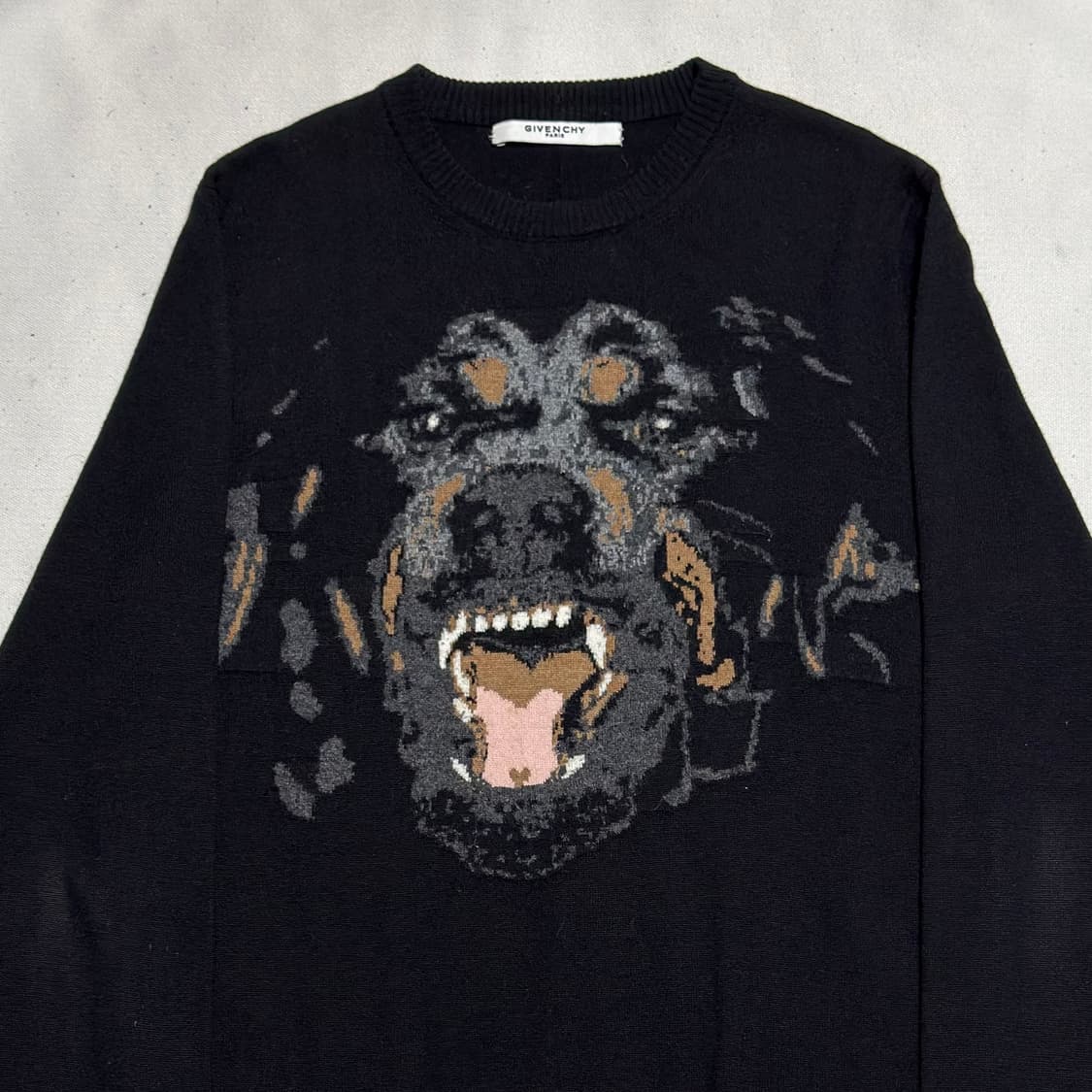 L 지방시 로트와일러 니트 상품이미지1