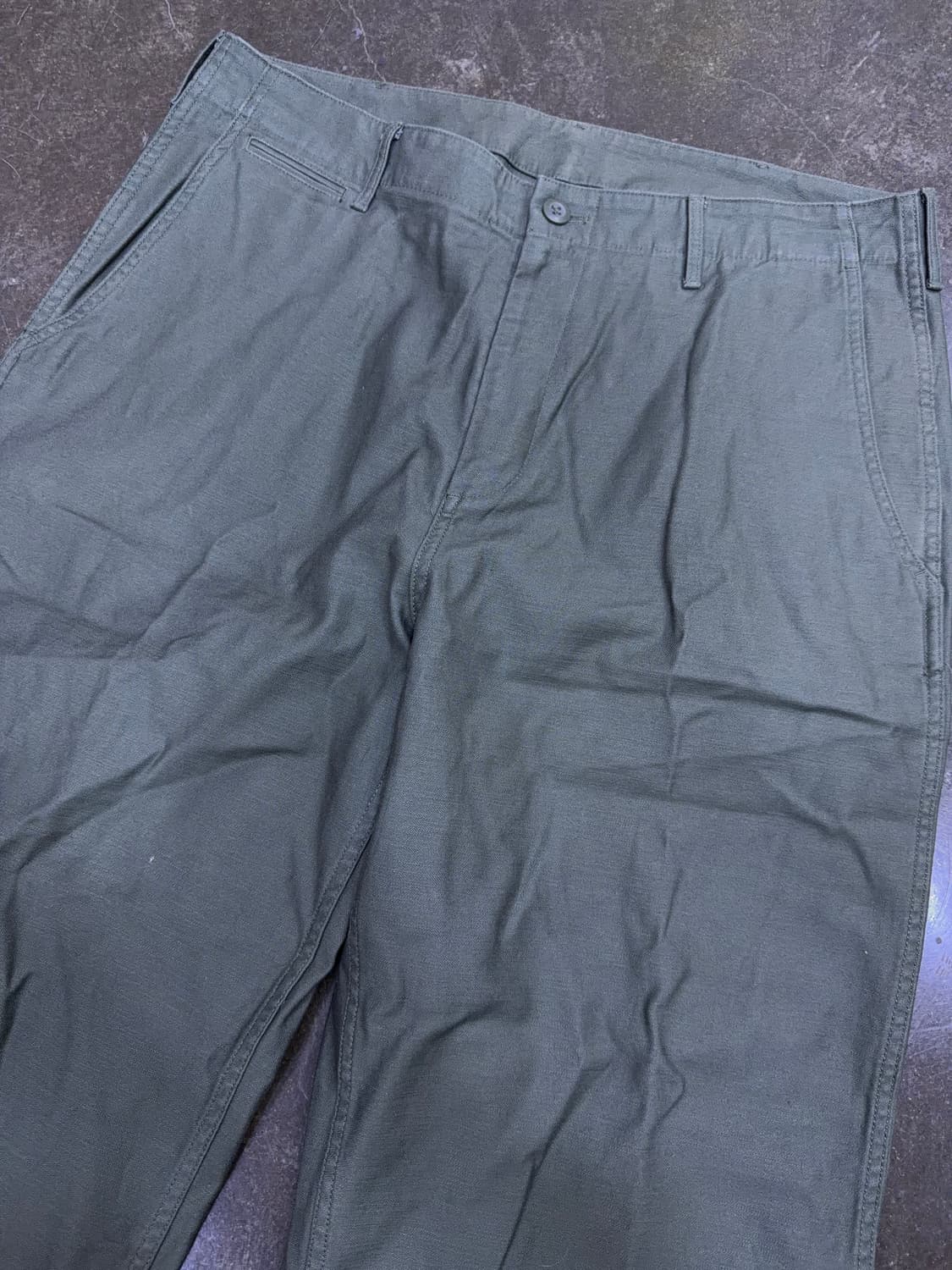 무신사스탠다드 백사틴 오피서 와이드 팬츠 올리브 36 상품이미지3