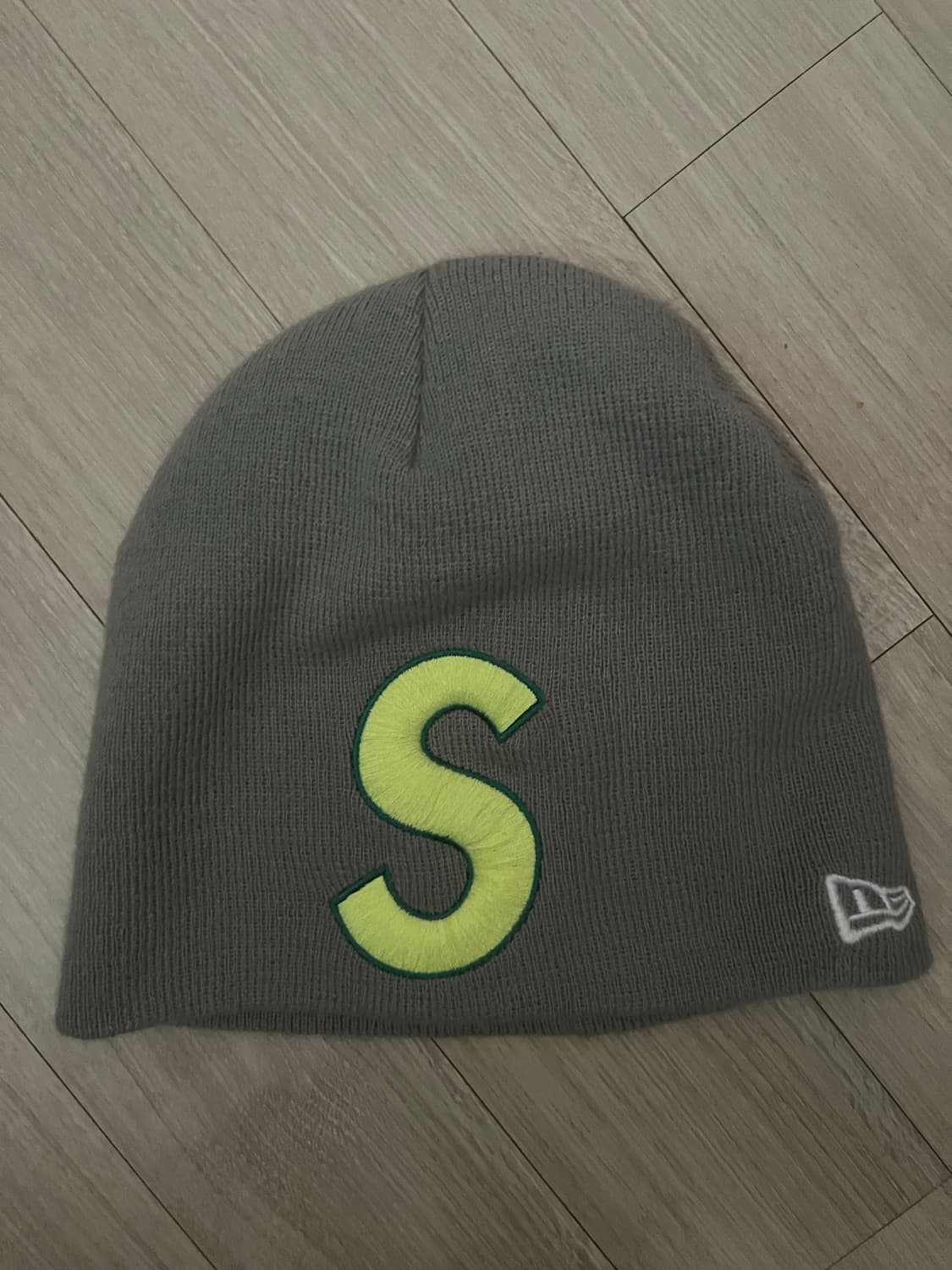 슈프림 비니 팝니다 상품이미지1