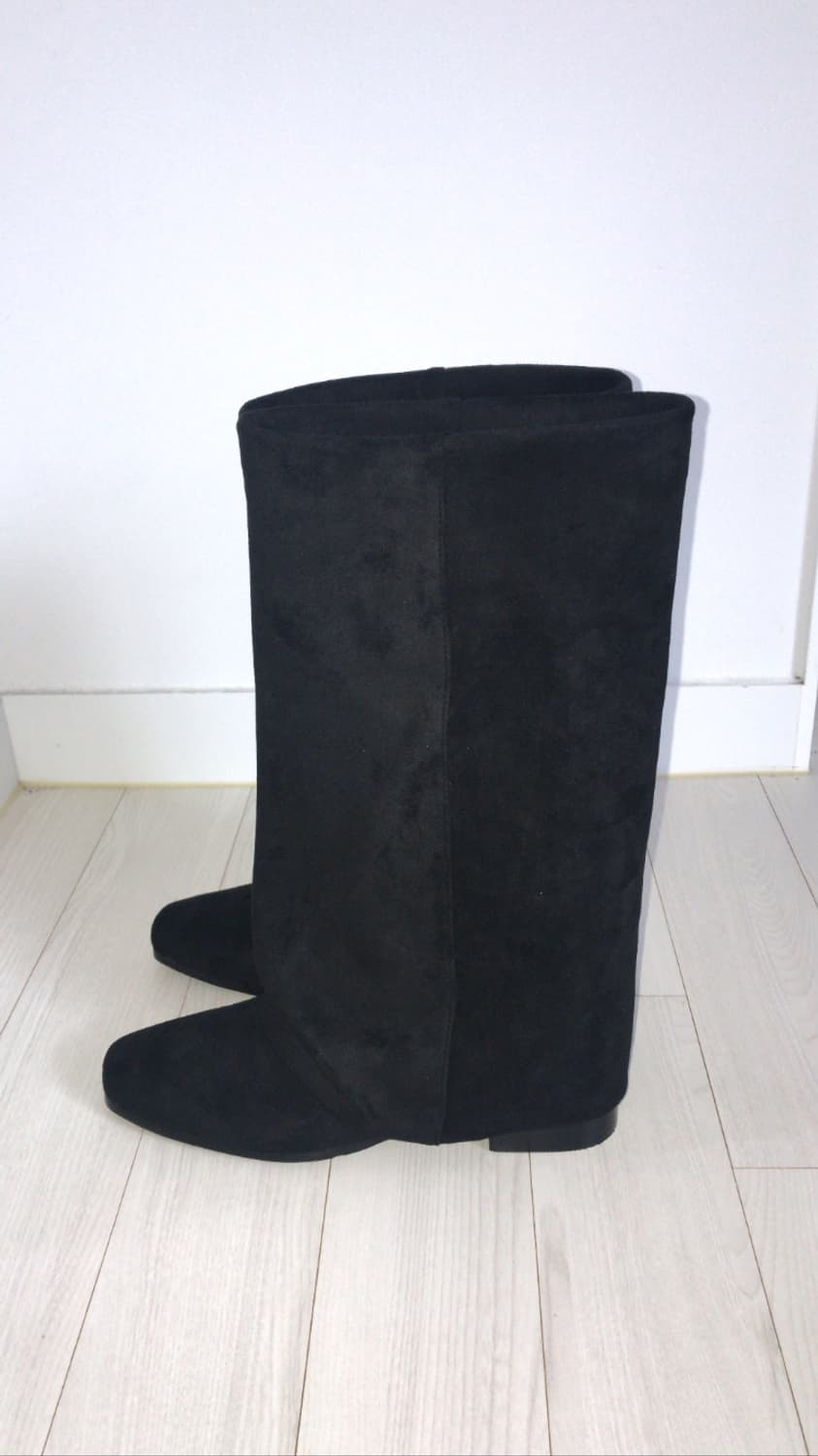 새상품) 블랙 스웨이드 매트 워머 부츠 상품이미지4