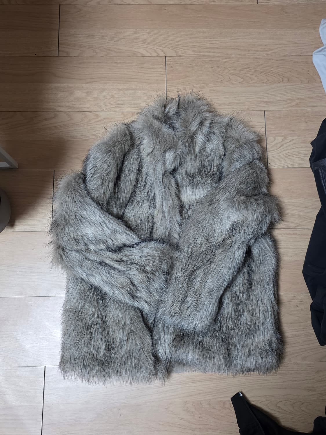 EERHOUSE 이이알하우스 퍼자켓 상품이미지4