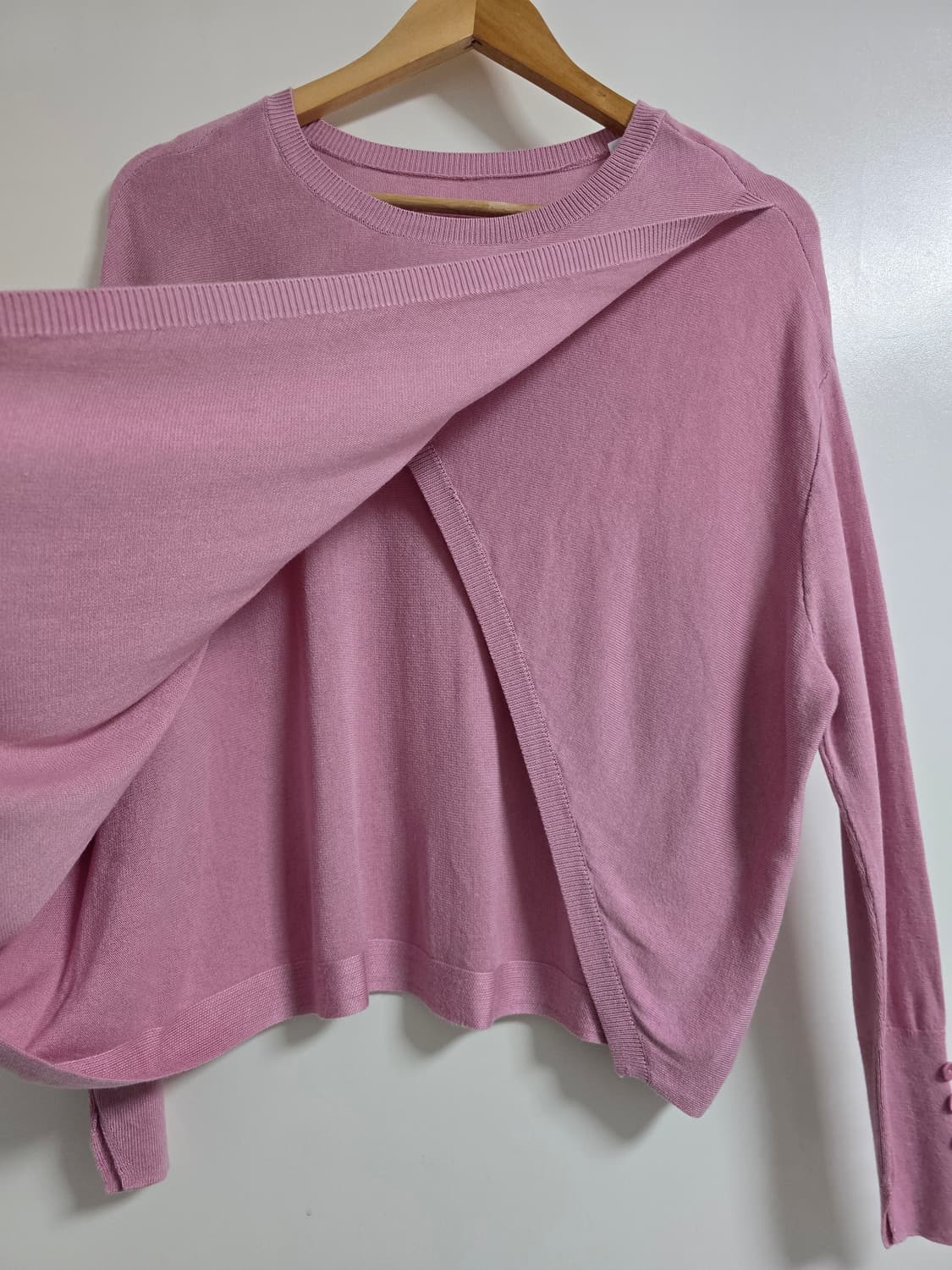 DEREK LAM 뉴욕 실크 언발란스 니트 블라우스 상품이미지4