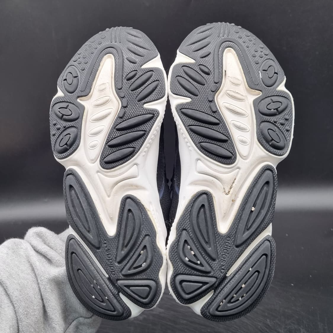 아디다스 오즈위고 블랙 운동화230 상품이미지3