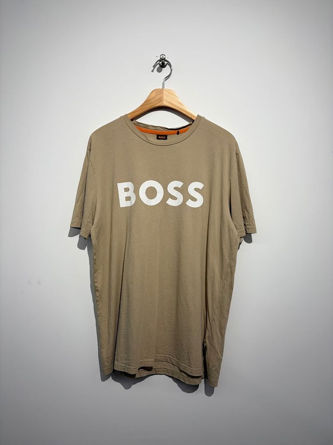 휴고보스 BOSS 프론트 로고 코튼 반팔 티셔츠 PN9805 상품이미지1
