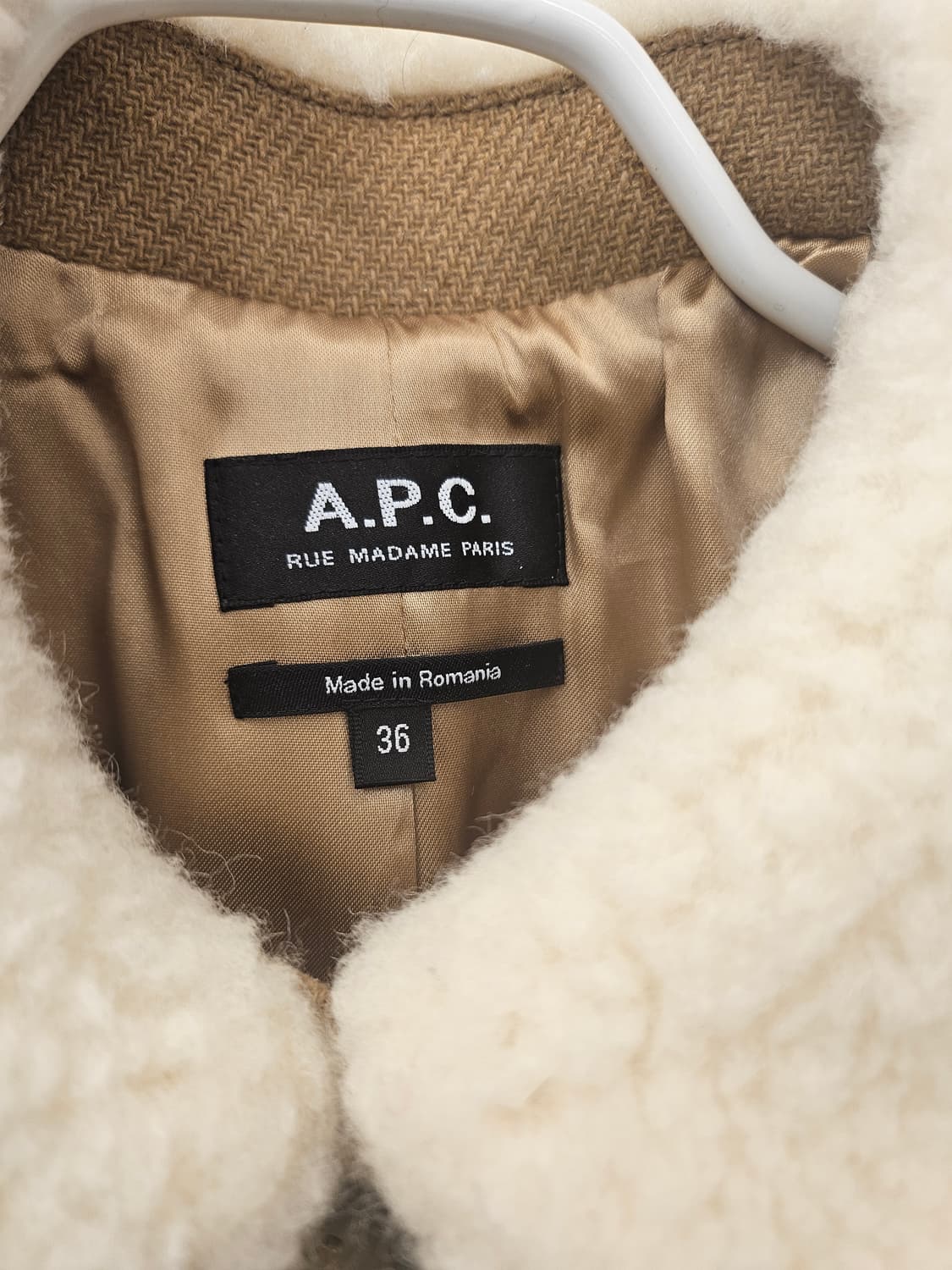 A.P.C.브라운 시어링 칼라 NEW DOLL 코트 36 상품이미지4