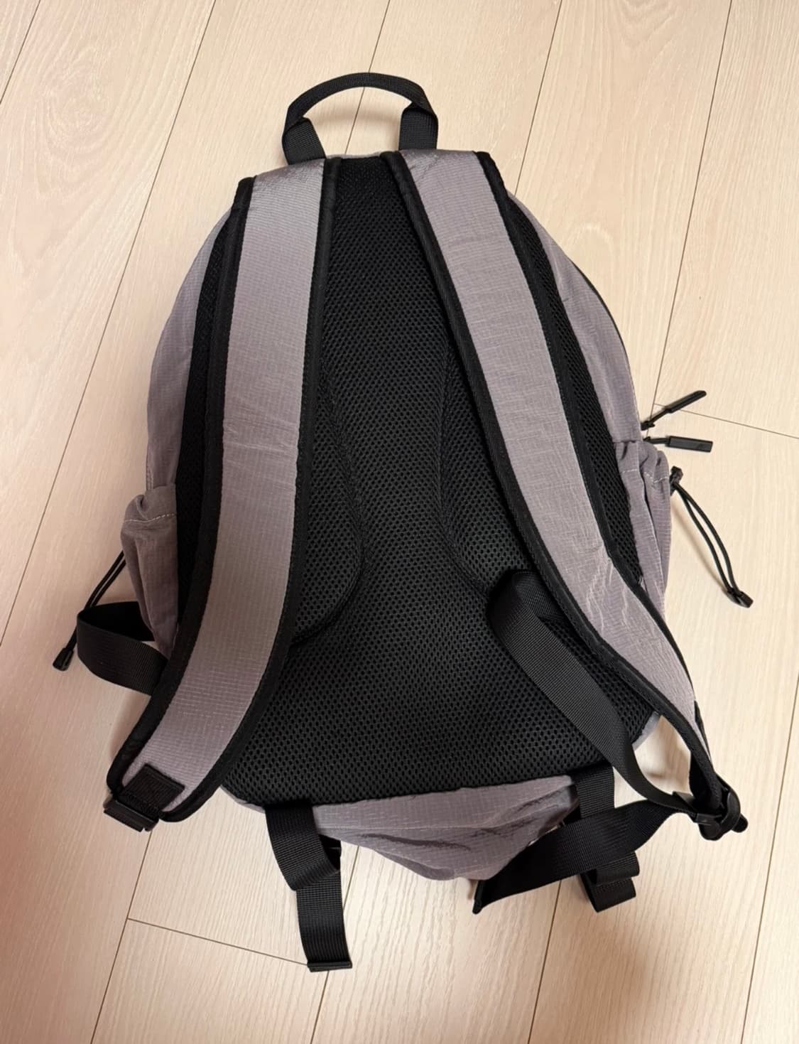 뉴발란스 메탈립 초경량 백팩 바이올렛 상품이미지5