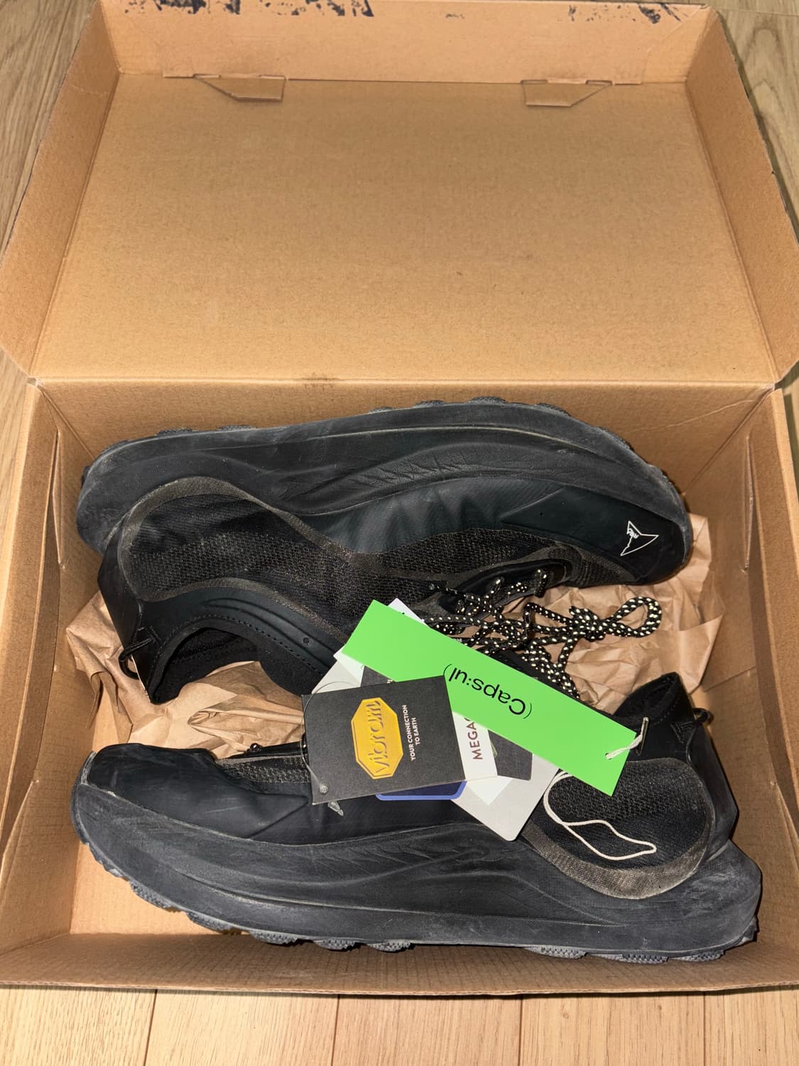 로아 셀라 블랙 43 상품이미지4