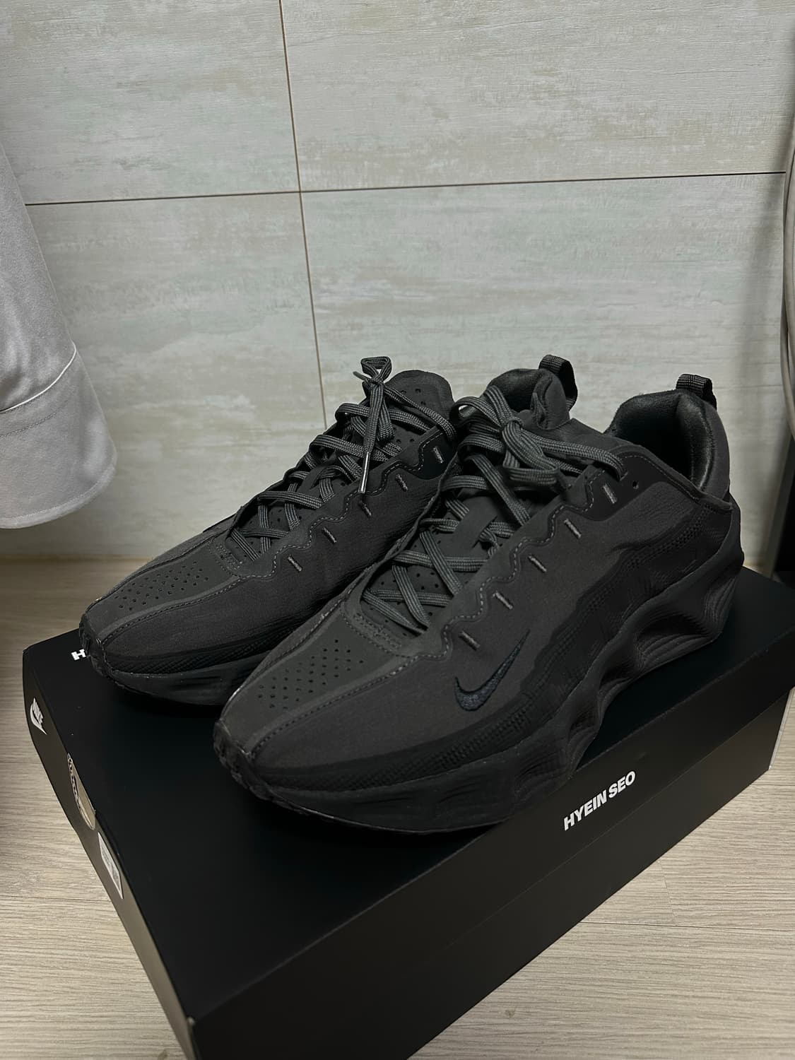 혜인서 x 나이키 아바로버 275 상품이미지1