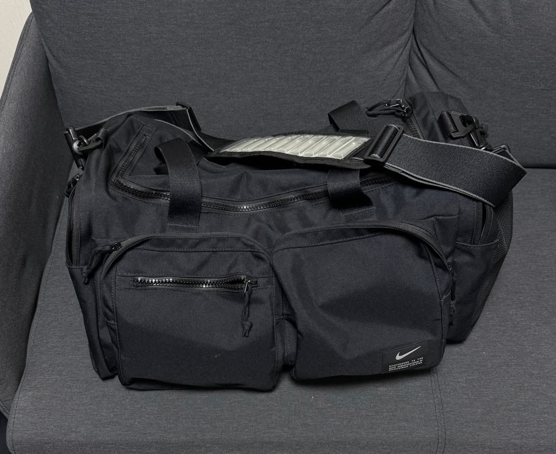 나이키 유틸리티 파워 더플백 블랙 51L 상품이미지2