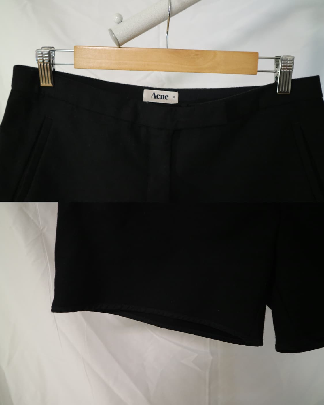 OLD ACNE SHORTS 상품이미지3