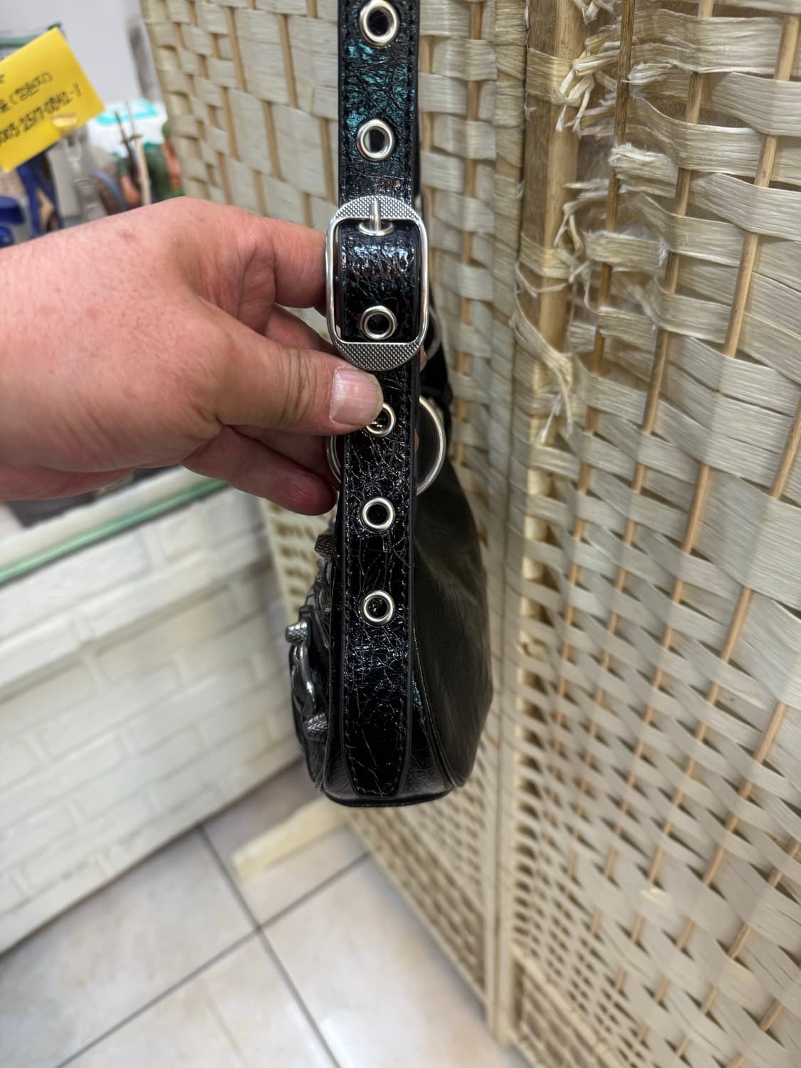 정품 발렌시아가 르카골 숄더백 팝니다 상품이미지3