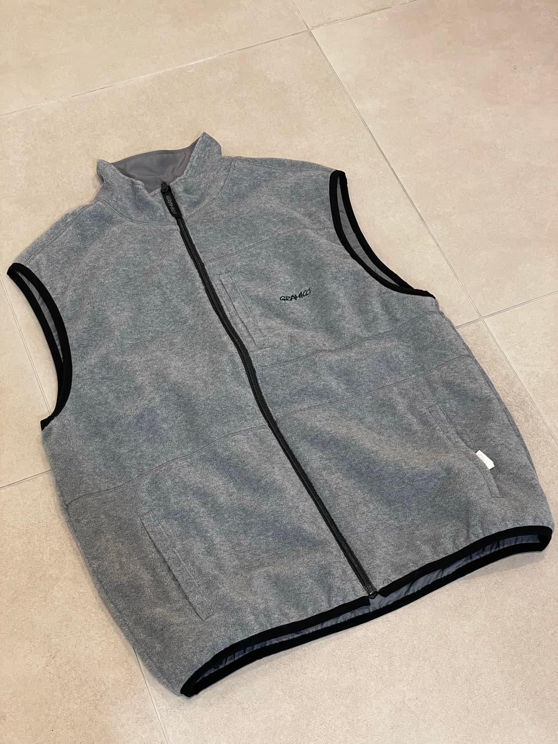 그라미치 써멀플리스 리버시블 베스트 그레이XL 상품이미지1