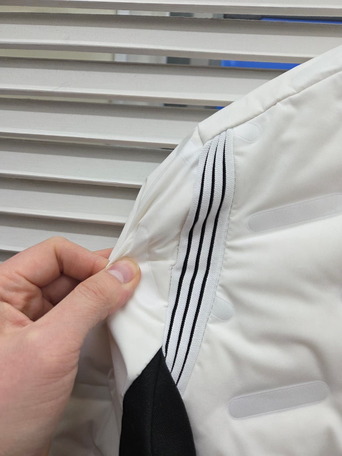 스케쳐스 덕다운 경량 패딩 자켓 상품이미지6